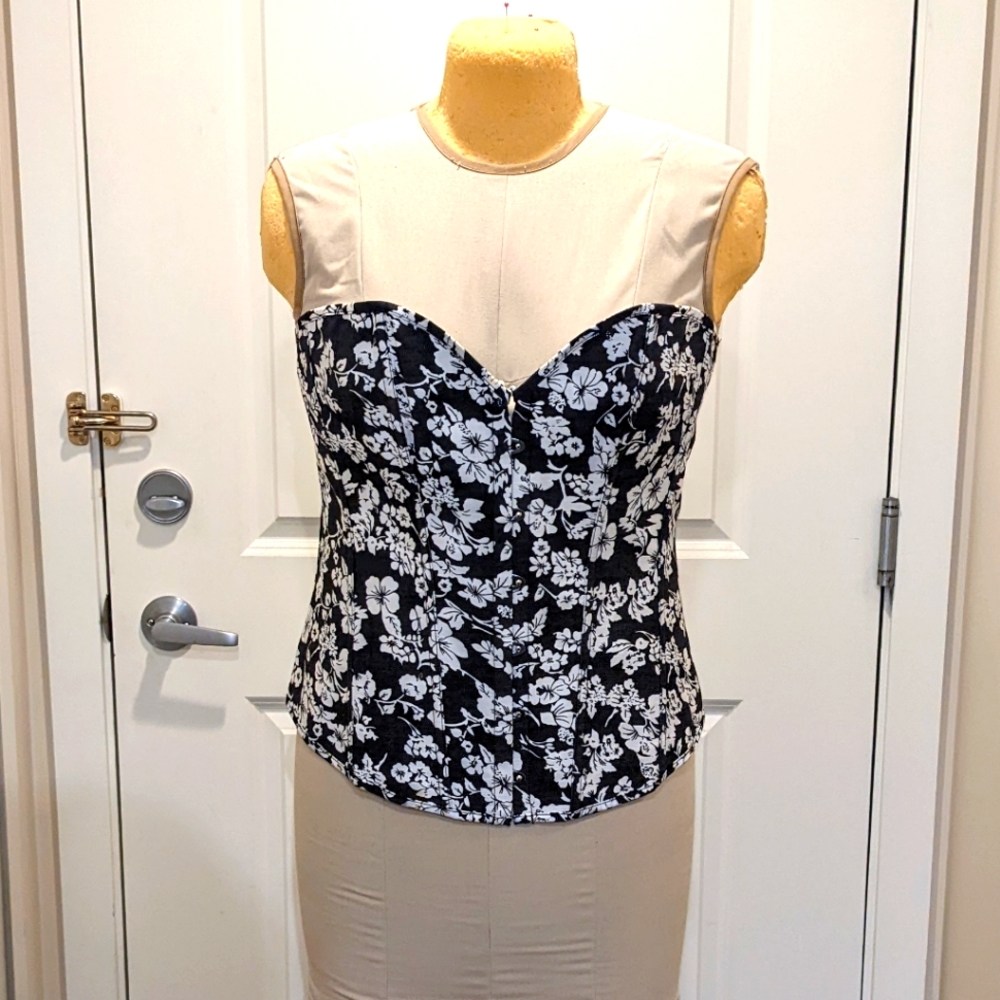 NWOT AdoreMe 5X Bernice Black and White Floral Corset